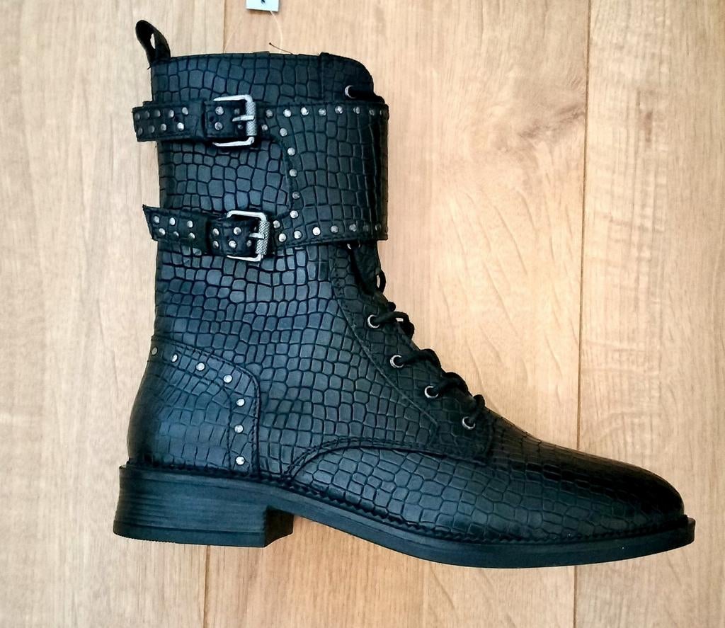 PRACHTIGE lederen rijglaarsjes!! (nieuw!!), Zwart, Lage of Enkellaarzen, Nieuw, Ophalen of Verzenden