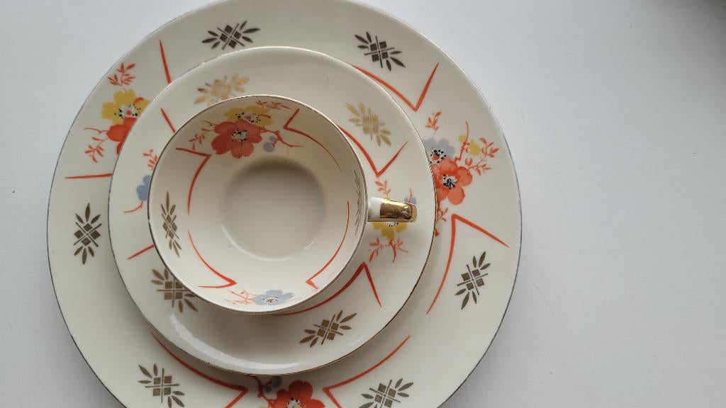 ontbijtsetje, Ophalen, Zo goed als nieuw, Porselein