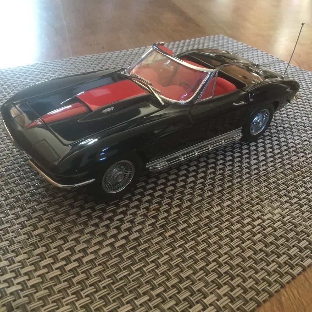 Chevrolet Corvette 427 roadster - Revell Creative Masters, Hobby en Vrije tijd, Ophalen of Verzenden, Zo goed als nieuw, Auto