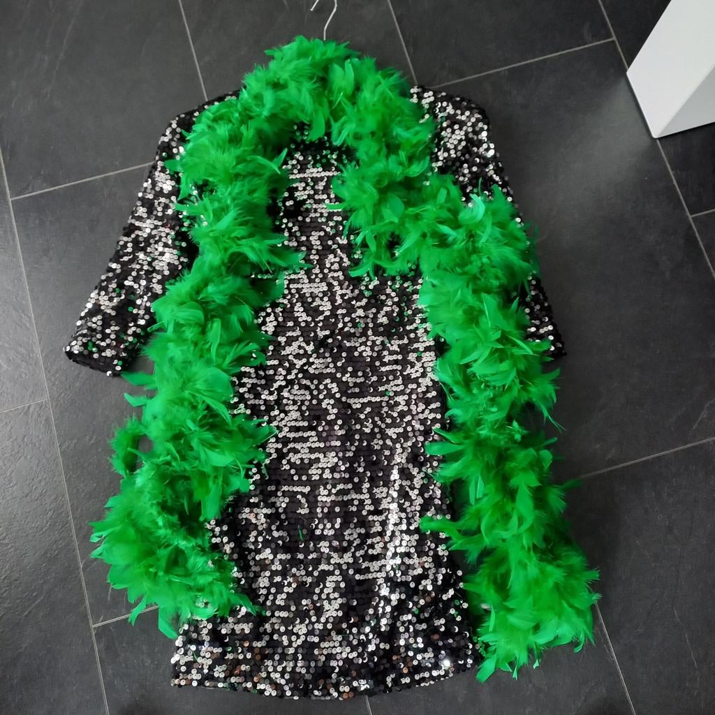 Leuke 3delige set maat S/M koopje nu, Maat 38/40 (M), Carnaval, Ophalen of Verzenden, Zo goed als nieuw