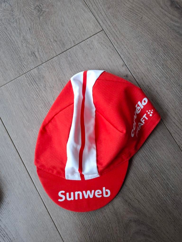 Team sunweb koerspetje nieuw, Fietsen en Brommers, Fietsaccessoires | Fietskleding, Ophalen of Verzenden, Nieuw, Bovenkleding