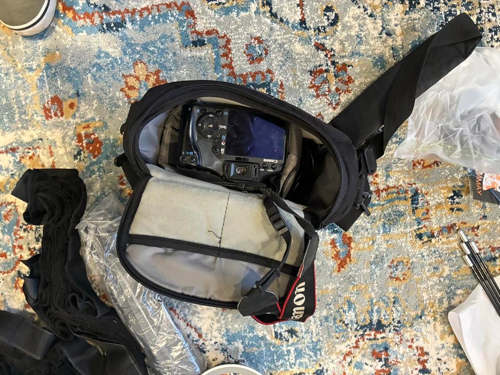 Canon EOS 500D + 18-55mm Lens, SD kaart & Tas, Ophalen, Gebruikt, Spiegelreflex, Canon