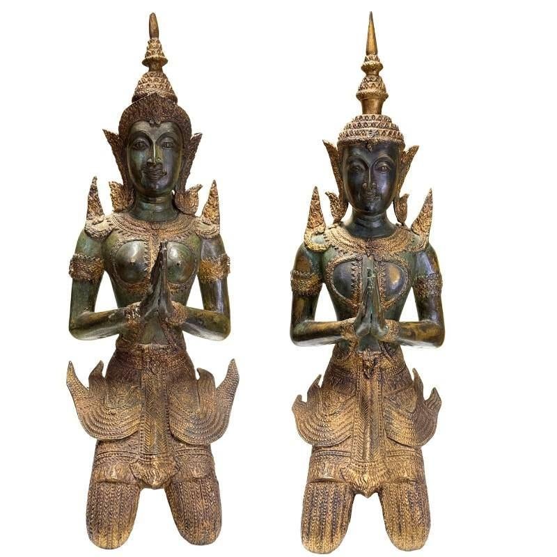Thaise bronzen tempelwachters – knielend paar – Lot 433, Huis en Inrichting, Woonaccessoires | Boeddhabeelden, Gebruikt, Ophalen of Verzenden