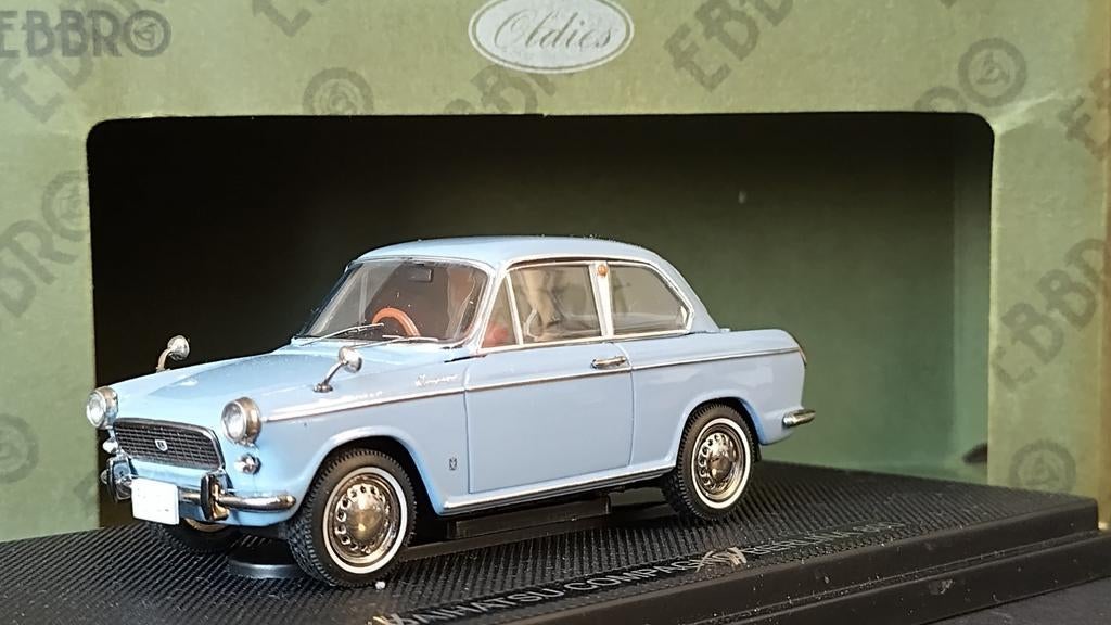 Daihatsu Compagno Berlina 600 Blue 1;43 Ebbro Oldies Pol, Overige merken, Japan, Auto, Verzenden