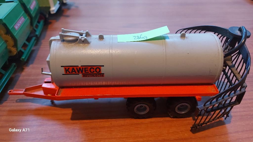 Siku 2869 Kaweco Mestinjectie, Hobby en Vrije tijd, Modelauto's | 1:32, Ophalen of Verzenden, Gebruikt, Tractor of Landbouw, SIKU