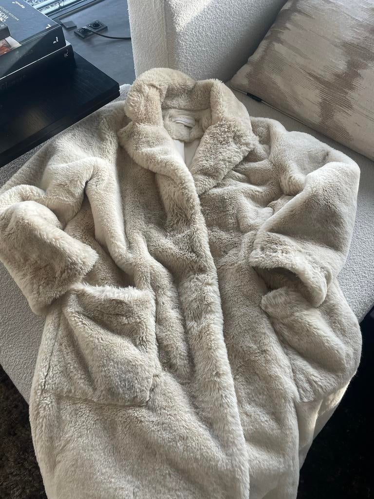 Faux Fur Jas - Roomwit - Prima Staat, Verzenden, Zo goed als nieuw, Maat 36 (S), Beige