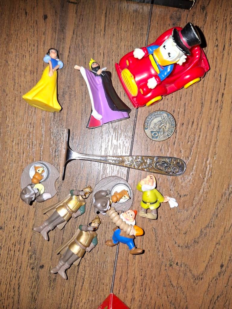Lotje vintage Disney artikelen, Verzamelen, Disney, Ophalen of Verzenden, Donald Duck, Gebruikt, Beeldje of Figuurtje