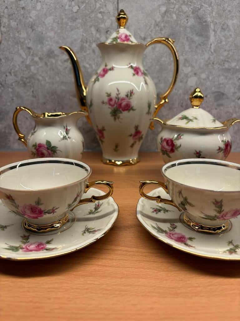 Bareuther Waldsassen Bavaria koffieservies roze en goud, Antiek en Kunst, Antiek | Servies compleet, Ophalen of Verzenden