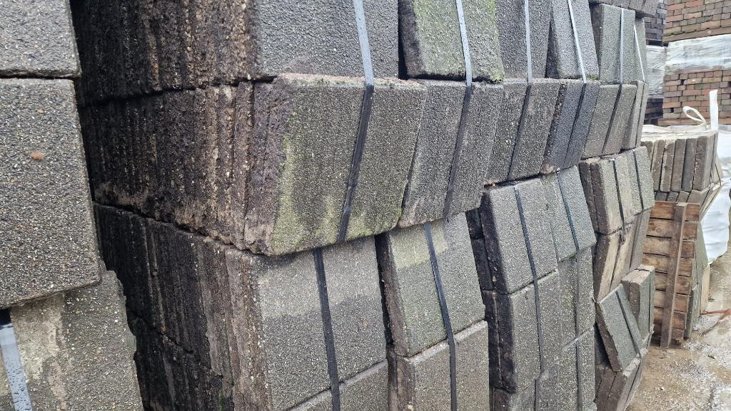 Gebruikte stoeptegels 30 30, Ophalen, Gebruikt, Overige typen, 10 m² of meer