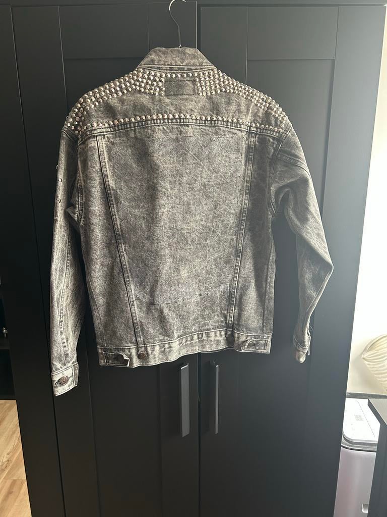 Levi's spijkerjasje met studs - vintage look, Kleding | Dames, Ophalen of Verzenden, Jasje, Maat 36 (S), Grijs