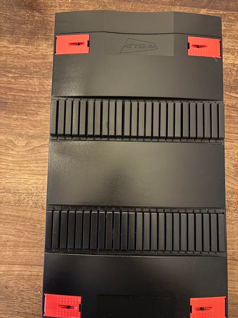 Attema XL lege kast, Ophalen of Verzenden