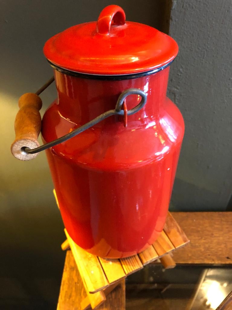 Rood Emaille melkbus met hengsel., Ophalen of Verzenden