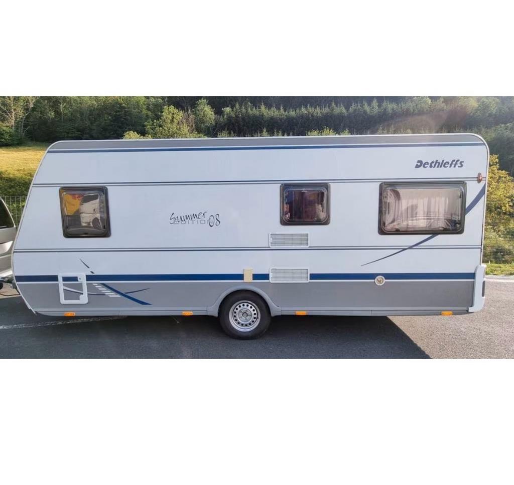 Dethleffs Summer Edition 2008, Frans bed, Treinzit, Particulier, Kachel