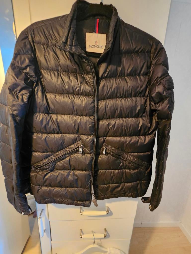 Moncler jas heren maat S, Ophalen of Verzenden, Zo goed als nieuw, Zwart