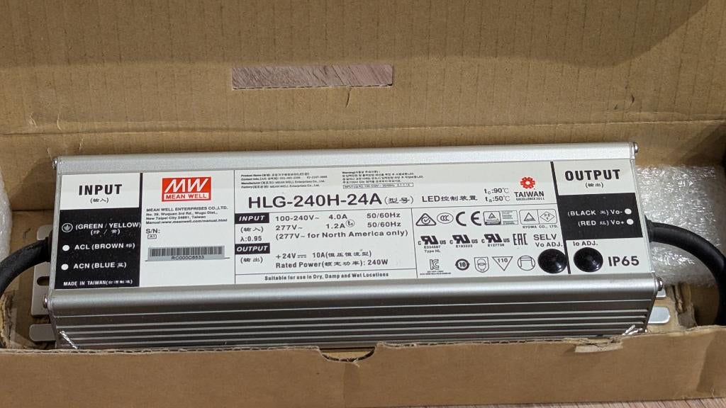 Meanwell Mean Well HLG-240H-24A 24V 10A 240W nieuw, Hobby en Vrije tijd, Ophalen of Verzenden, Nieuw