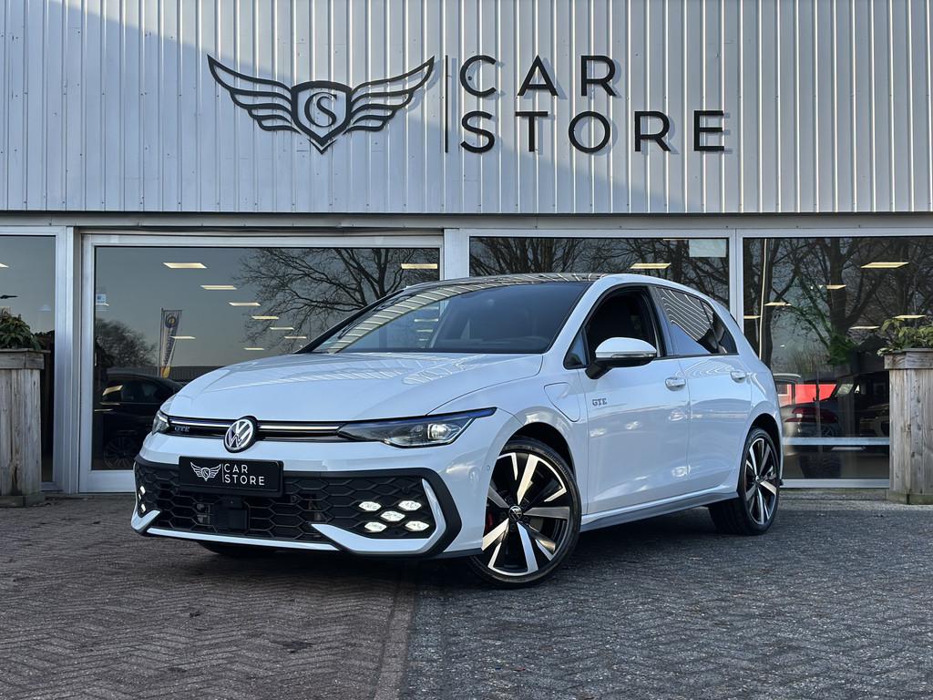 Volkswagen Golf 1.5 eHybrid GTE 272PK|IQ LIGHT|HEAD UP|360 C, 77 km/l, 4 cilinders, Wit, Bedrijf