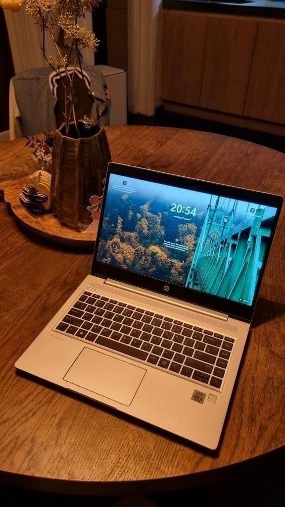 HP ProBook W11-Ci5-24GB!–256G-SSD-Perfect voor school / werk, Computers en Software, Barebones, Zo goed als nieuw, Ophalen of Verzenden