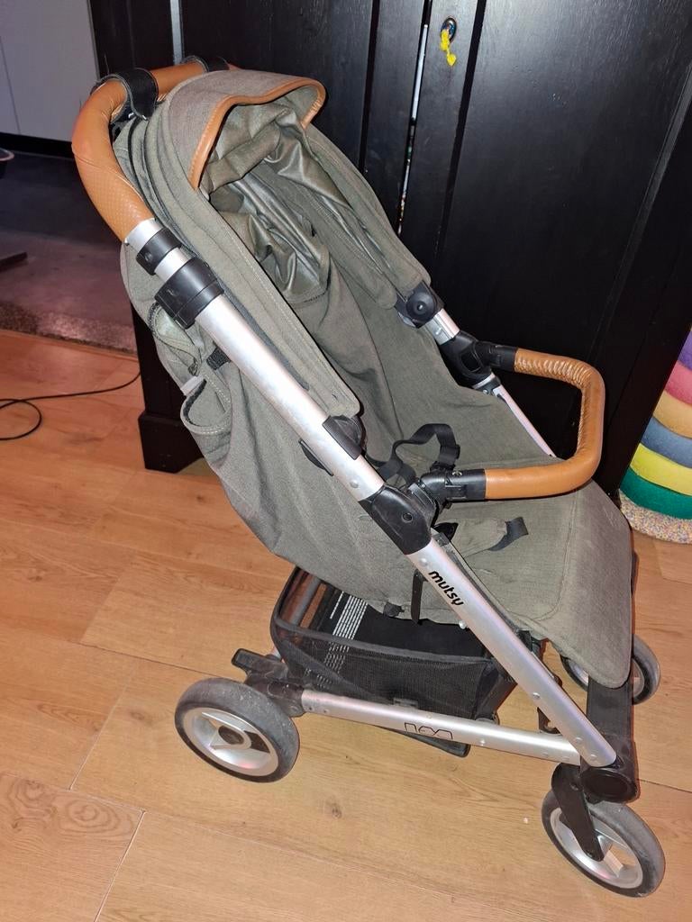 Mutsy Nio Wandelwagen, Ophalen, Zo goed als nieuw, Overige merken, Verstelbare rugleuning