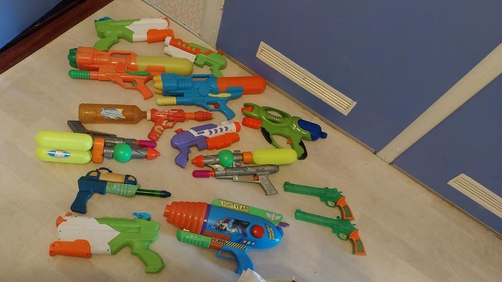 waterpistolen voor zomerplezier, Ophalen, Gebruikt