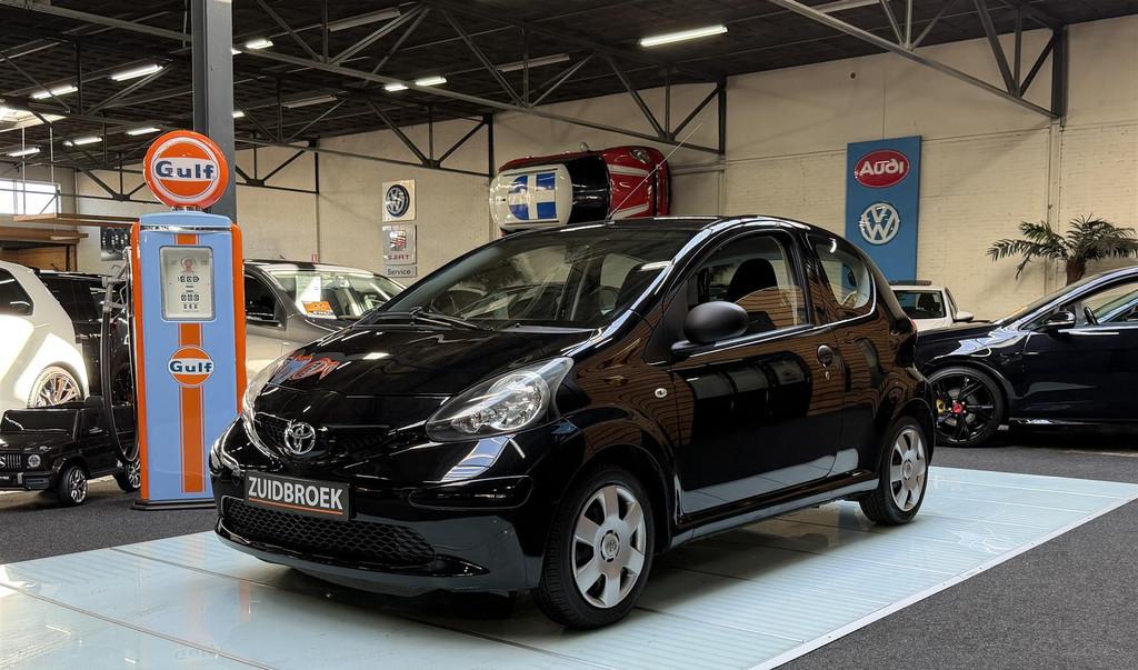 Toyota Aygo 1.0 85DKM! Leuke Auto! Trekhaak (bj 2007), Gebruikt, Overige carrosserieën, Bedrijf, Handgeschakeld