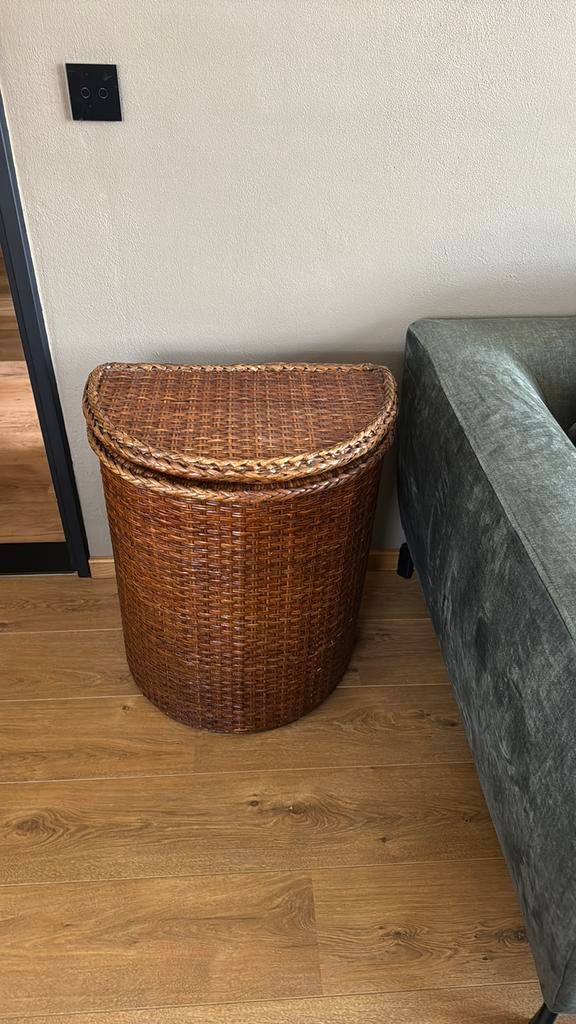 Half ronde birma rieten mand, Ophalen, Zo goed als nieuw, Rond, Riet