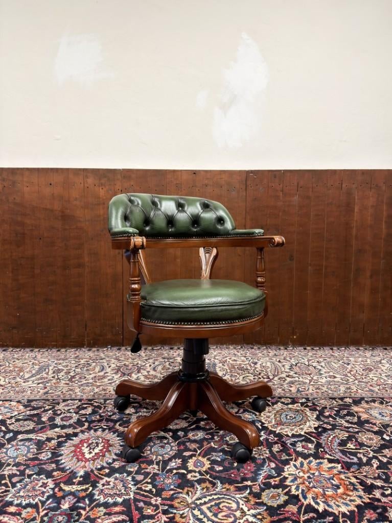 Klassiek Engels Chesterfield Bureaustoel, Ophalen