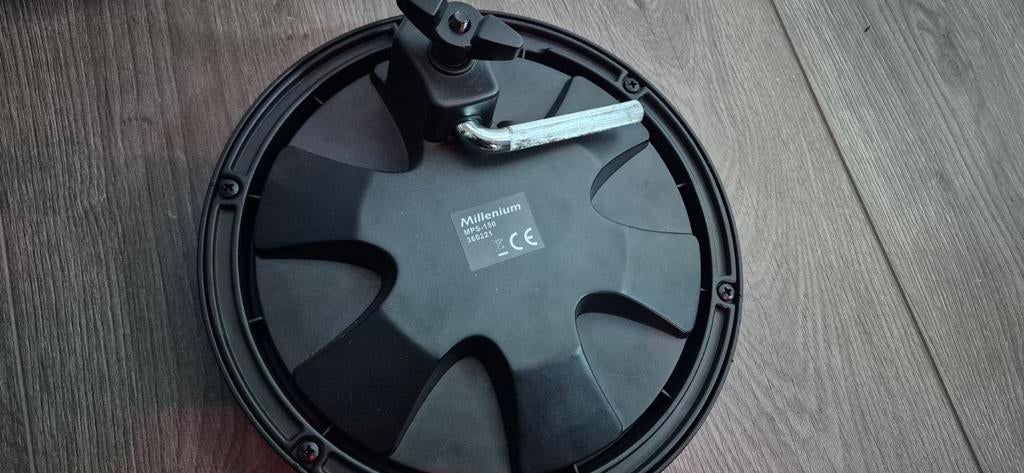 Millenium MPS-150 tom pad 8 inch, Ophalen of Verzenden, Zo goed als nieuw, Minder dan 2 meter, Overige kabels