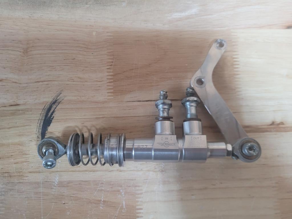 Beringer rempomp remcilinder, Motoren, Ophalen of Verzenden, Gebruikt