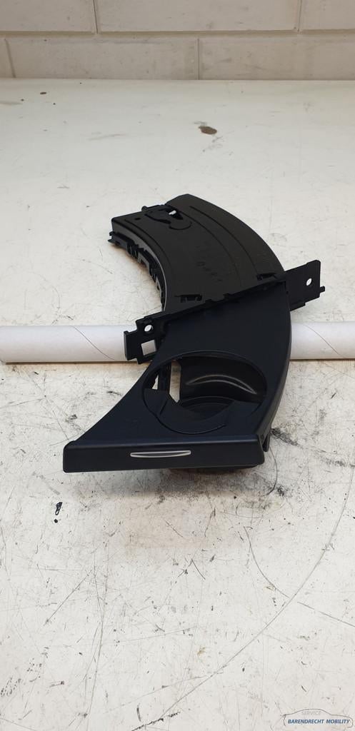 Bekerhouder BMW E90 E91 E92 E93 E9x 3 serie links bestuurder, Auto-onderdelen, Interieur en Bekleding, Petuelring 130
80788  Munich, DE