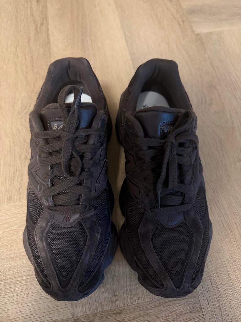 New Balance sneakers donkerbruin maat 41.5, Kleding | Heren, Schoenen, Ophalen of Verzenden, Nieuw, Bruin, Sneakers of Gympen