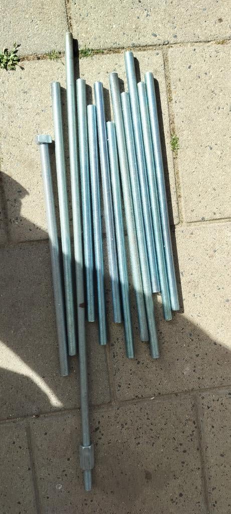 Draadeind inclusief moeren, Doe-het-zelf en Verbouw, IJzerwaren en Bevestigingsmiddelen, Ophalen of Verzenden, 50 tot 100 mm, Overige typen