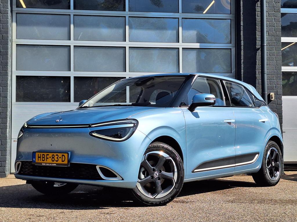 Dongfeng BOX Launch Edition | 360 Camera | Adaptieve Cruis, Stof, 95 pk, Blauw, Origineel Nederlands