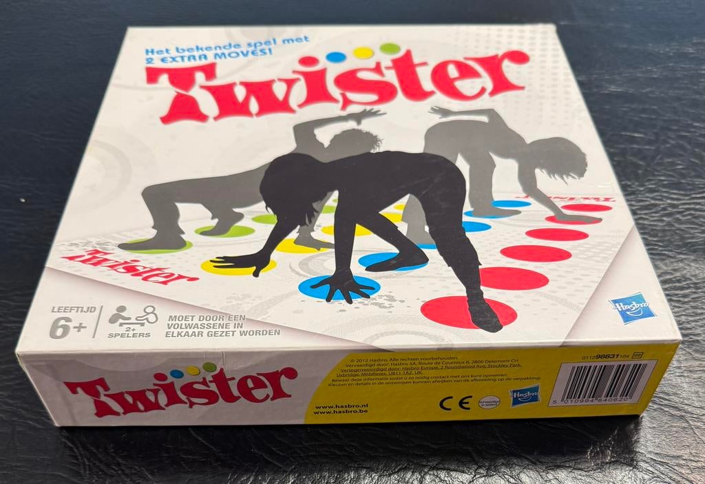 Hasbro twister spel met 2 extra moves!, Vijf spelers of meer, Ophalen of Verzenden, Gebruikt