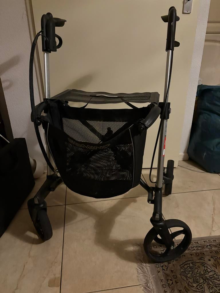 Rollator voor Parkinson patiënten, Diversen, Rollators, Ophalen, Opvouwbaar, Gebruikt