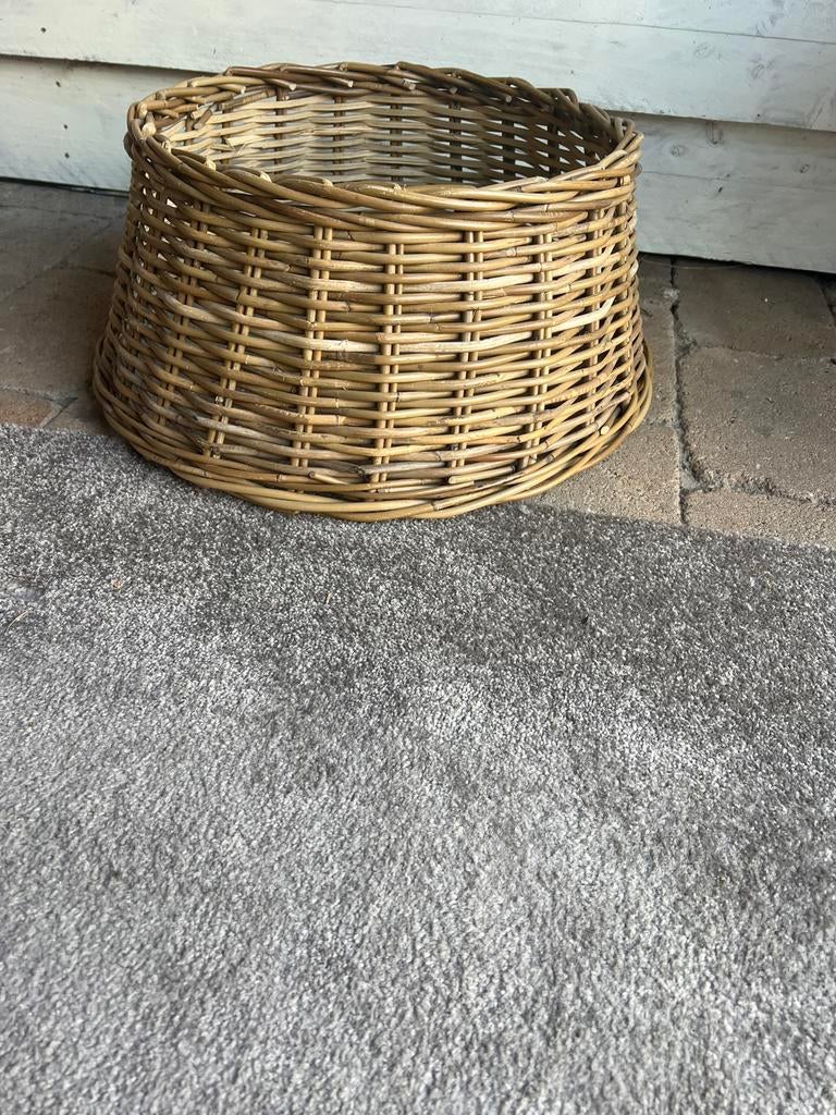 Rieten kerstboom krans, Ophalen