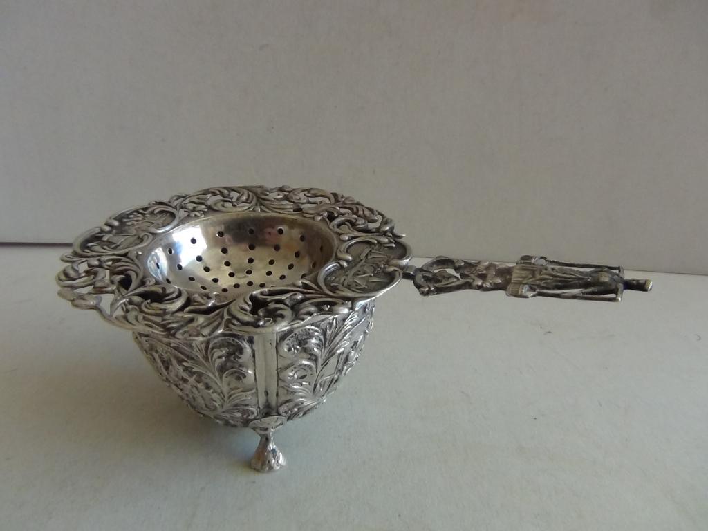 Antiek zilver 1931 L8 Hollands theezeefje + lekbakje gekeurd, Antiek en Kunst, Antiek | Goud en Zilver, Verzenden, Zilver