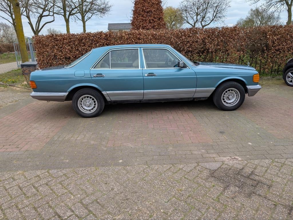 Mercedes-Benz S-Klasse 280 SE 1985, Automaat, Achterwielaandrijving, Beige, 4 stoelen