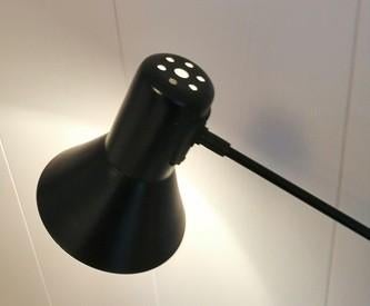 Leuke vintage design vloerlamp van Veneta Lumi uit jaren 80, Vintage, Ophalen of Verzenden, Zo goed als nieuw, Metaal