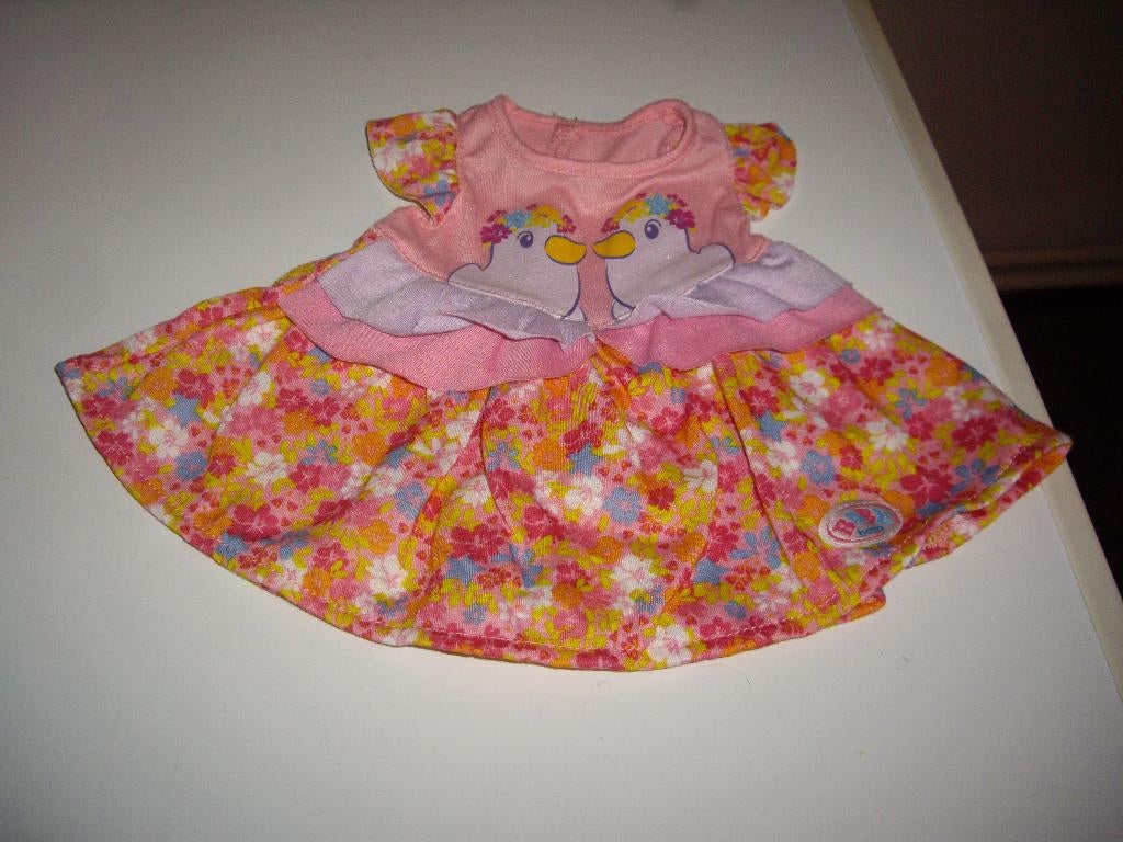baby born kleertjes €7 per foto, Kinderen en Baby's, Speelgoed | Poppen, Ophalen of Verzenden, Zo goed als nieuw, Babypop