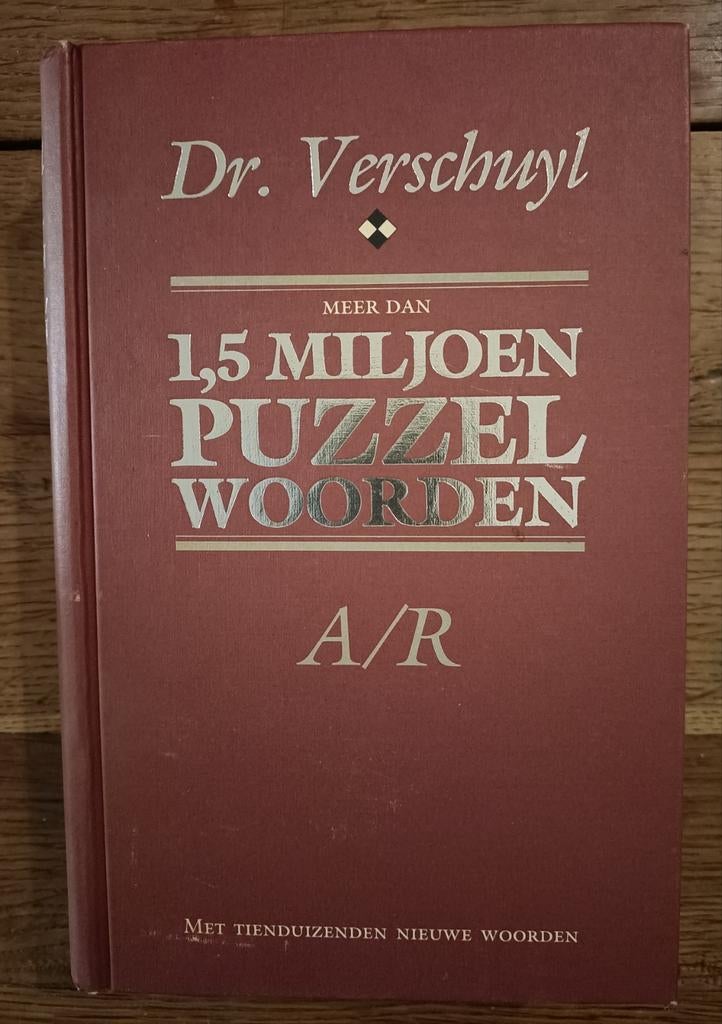 Dr. Verschuyl 1,5 miljoen puzzel woorden., Hobby en Vrije tijd, Denksport en Puzzels, Ophalen of Verzenden, Minder dan 500 stukjes