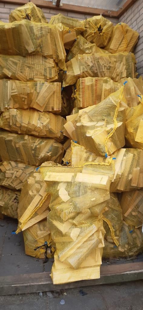 Brandhout €3.50 per zak, Tuin en Terras, Minder dan 3 m³, Ophalen