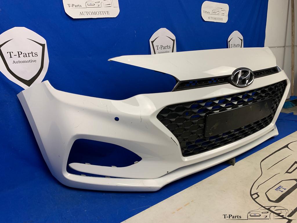Hyundai i20 voorbumper bumper grille rooster PDC, Info@fabrikant.eu, Ophalen of Verzenden, Bumper, Hyundai