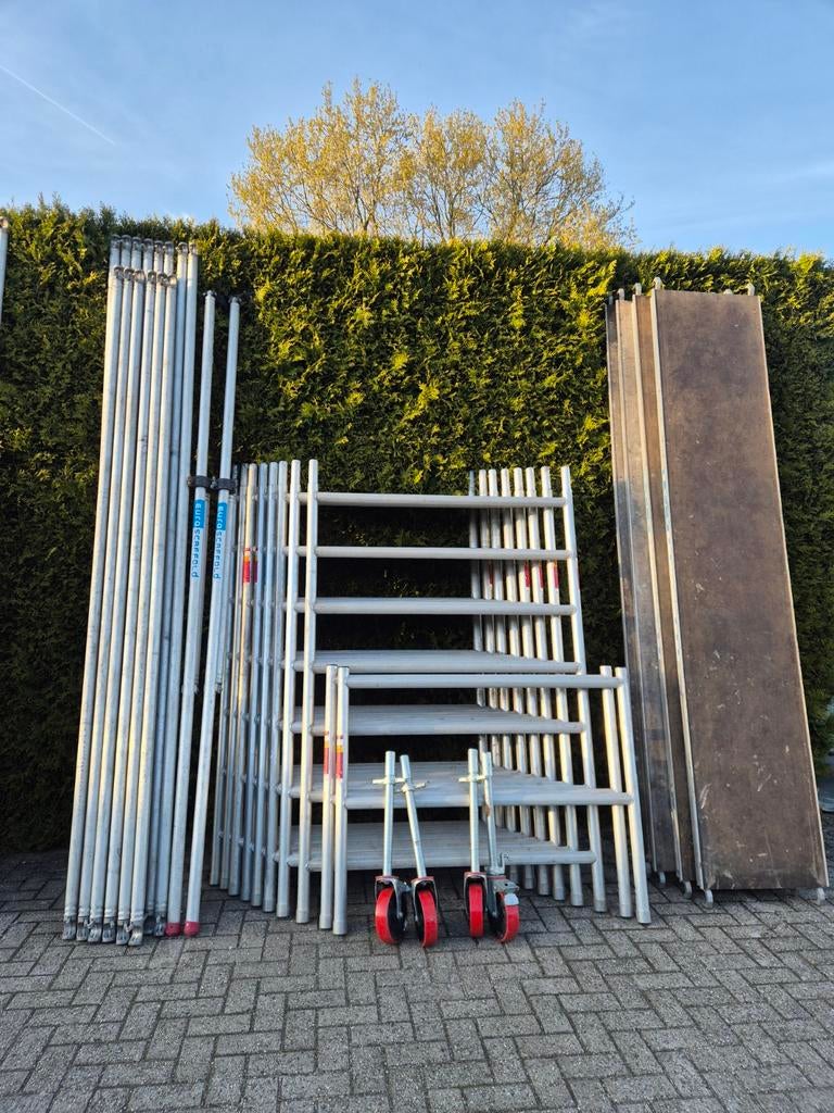 Euroscaffold 10.20 werkhoogte izgst aluminium rolsteiger, Ophalen, Gebruikt, Rolsteiger of Kamersteiger, 5 meter of hoger