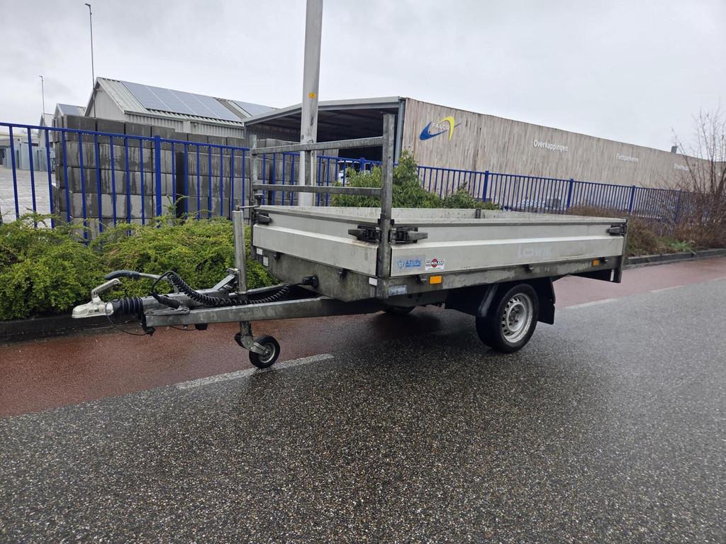 Hapert Plateauwagen | 260 x 150 cm | 1350 kg, Gebruikt