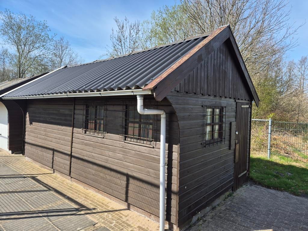 Twee houten bergingen, Ophalen, Gebruikt, Hout, Overige typen