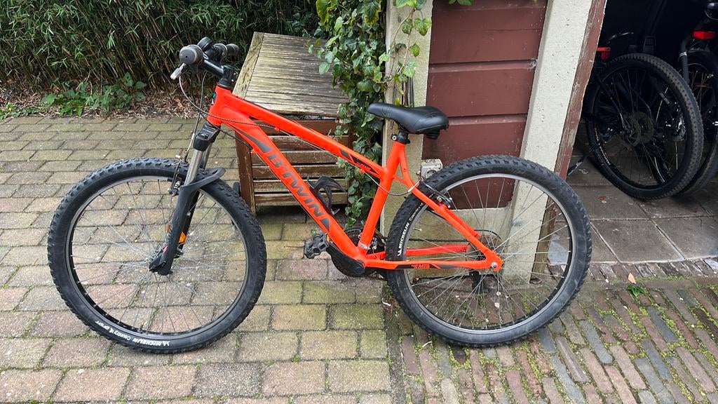 B-Twin Rockrider MTB kinder, Fietsen en Brommers, Fietsen | Crossfietsen en BMX, Ophalen, 24 inch of meer, Gebruikt, V-brakes