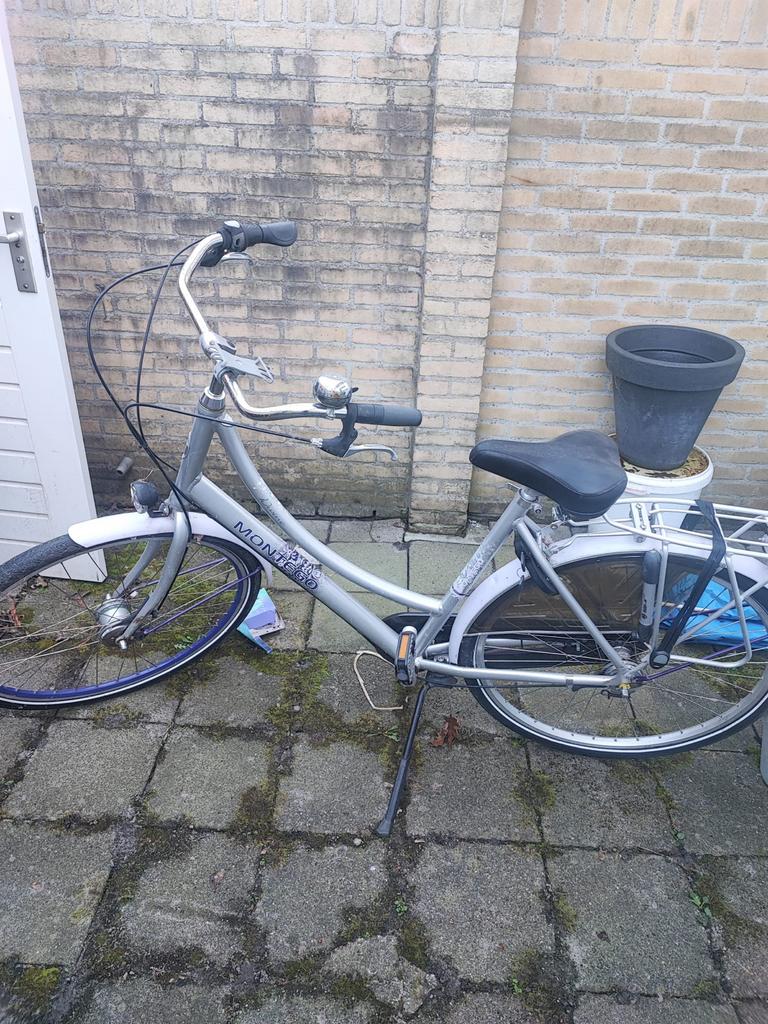 Montego damesfiets - zilverkleurig, Overige merken, Gebruikt, Versnellingen, Ophalen of Verzenden