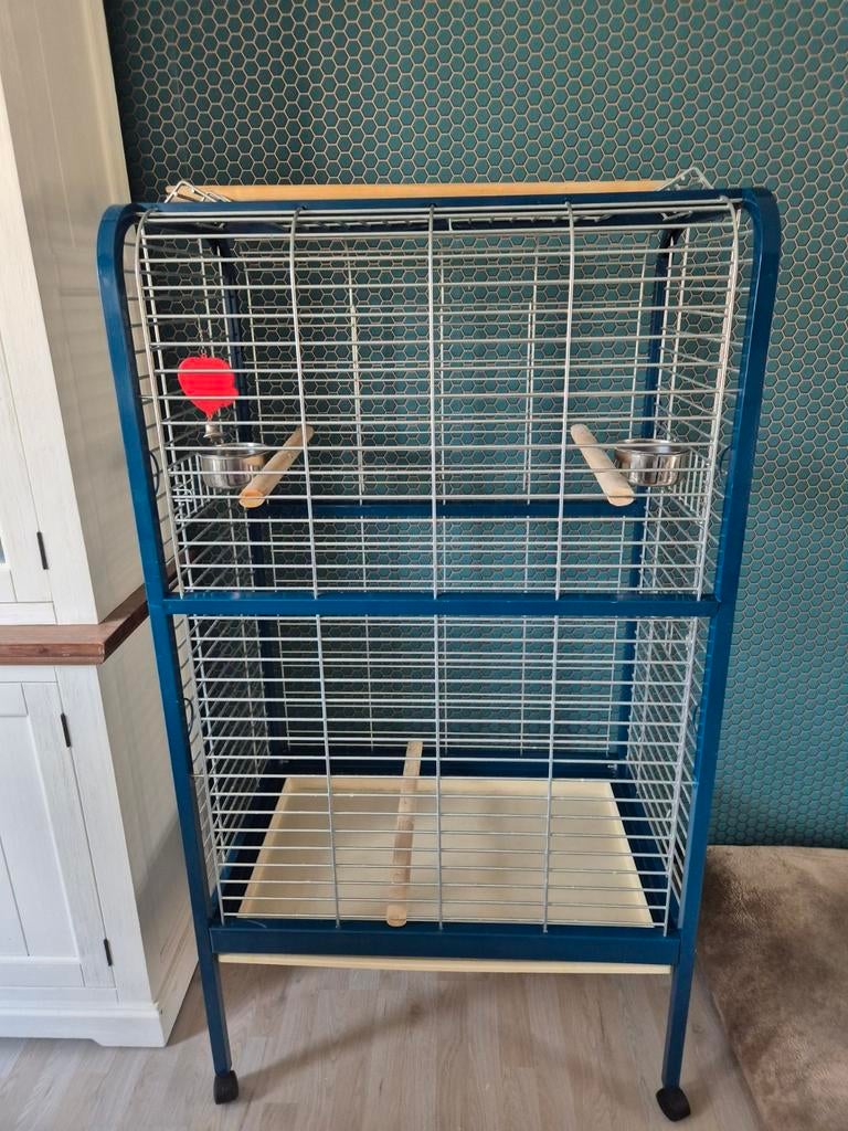 Grote vogel kooi, Dieren en Toebehoren, Ophalen of Verzenden, Zo goed als nieuw, Metaal, Vogelkooi