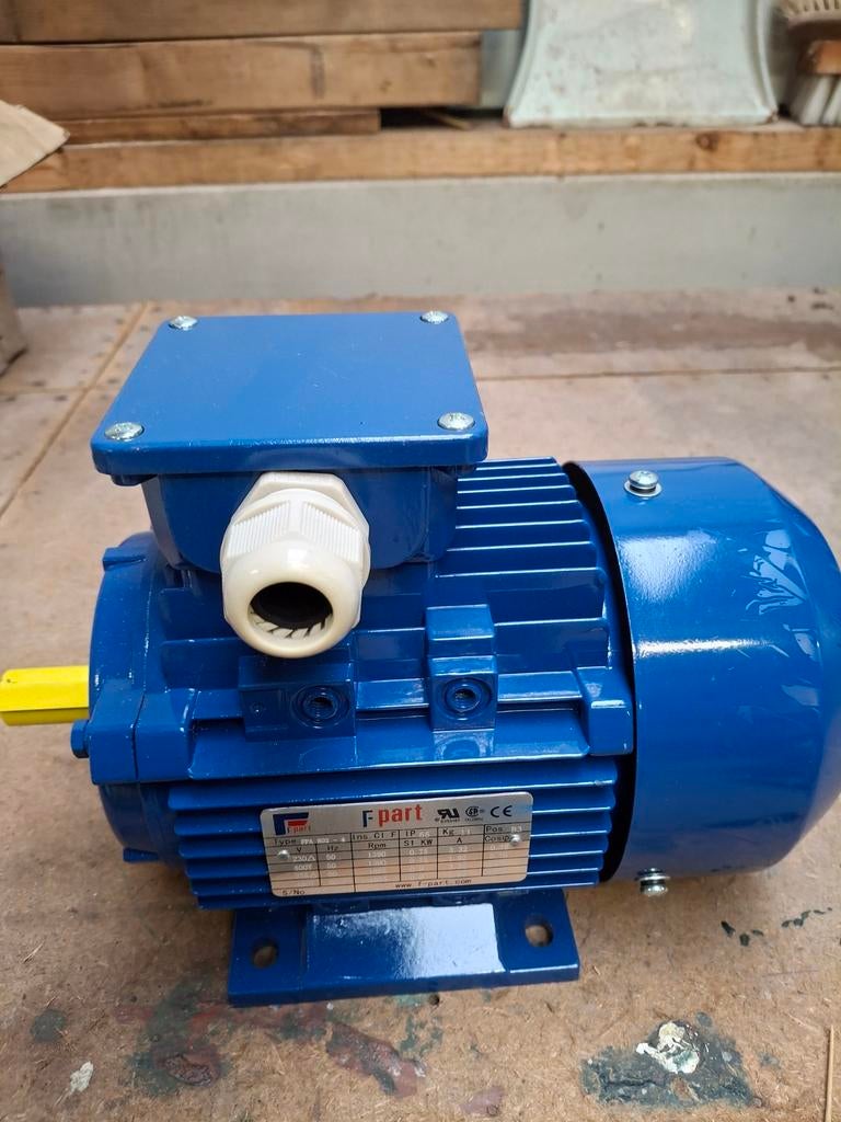 electromotoren, Ophalen of Verzenden, Nieuw, Elektromotor