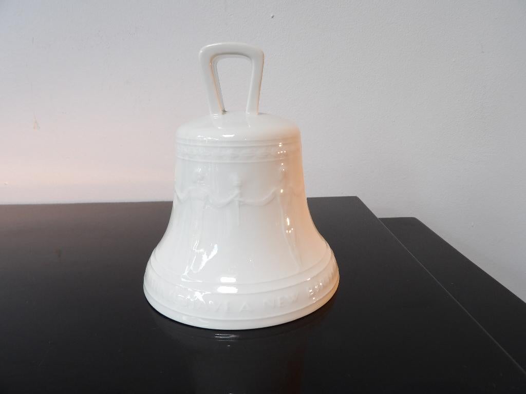 KPM Berlin Freedom Bel, porselein, Fifties, Antiek en Kunst, Ophalen of Verzenden